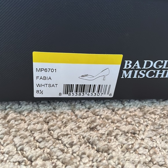 Badgley Mischka Fabia D’Orsay White Satin Heels - Picture 2 of 7